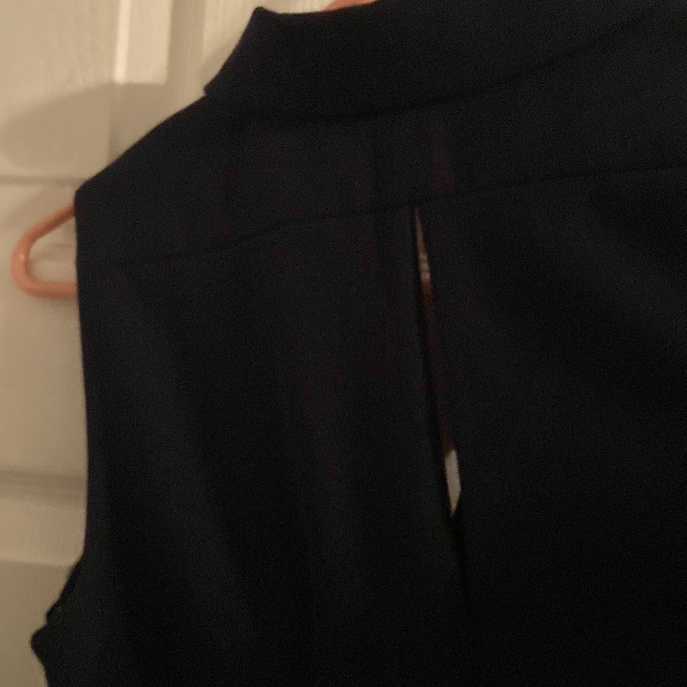 Dress - Picture 5 of 8